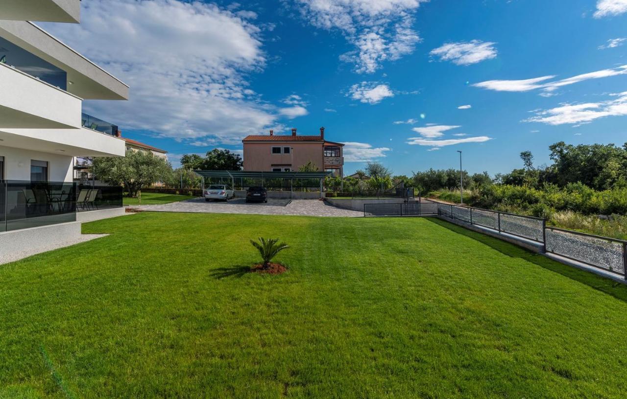 Apart Residence Blue Sea Poreč Extérieur photo