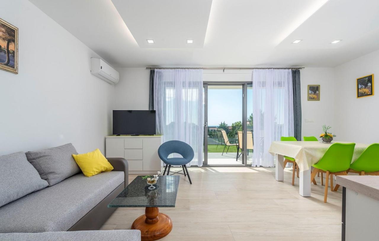 Apart Residence Blue Sea Poreč Extérieur photo
