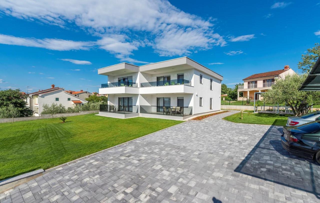 Apart Residence Blue Sea Poreč Extérieur photo