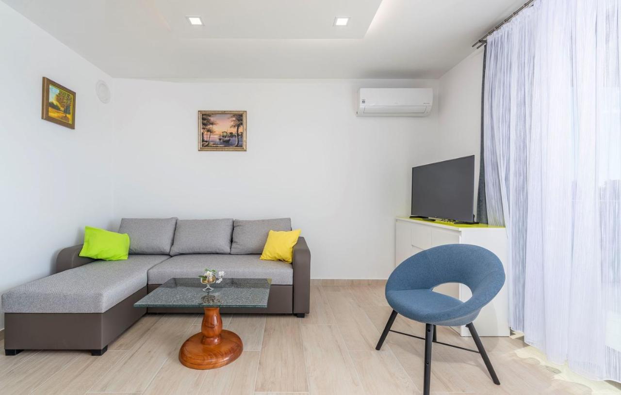 Apart Residence Blue Sea Poreč Extérieur photo