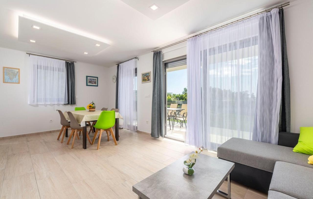 Apart Residence Blue Sea Poreč Extérieur photo